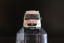 Load image into Gallery viewer, 1:76 Ambulance Victoria Diecast Model Ambulance (Metropolitan - 6109)